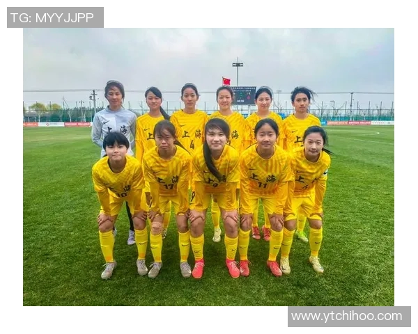 与朋友畅谈足球明星的魅力与成就分享精彩瞬间和个人见解的交流方式